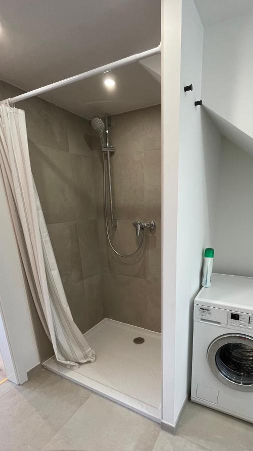 Roemer Apartment Und Zimmer Тюркхайм Екстериор снимка